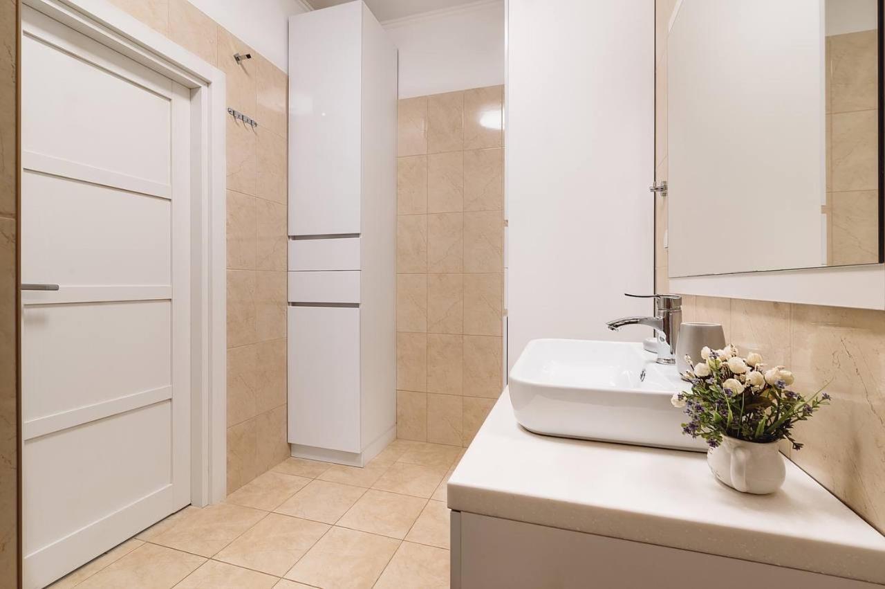 Gagarin Plaza Sea View Apart Arcadia 198 Apartment Odessa Ngoại thất bức ảnh